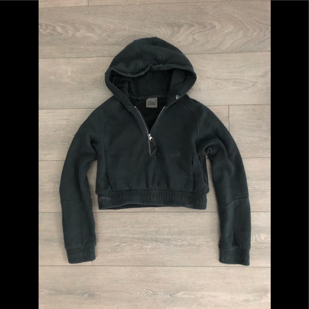 Gymshark cropped hoodie sweater top shirt Medium M yoga workout